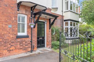 Photo 25- click for photo gallery